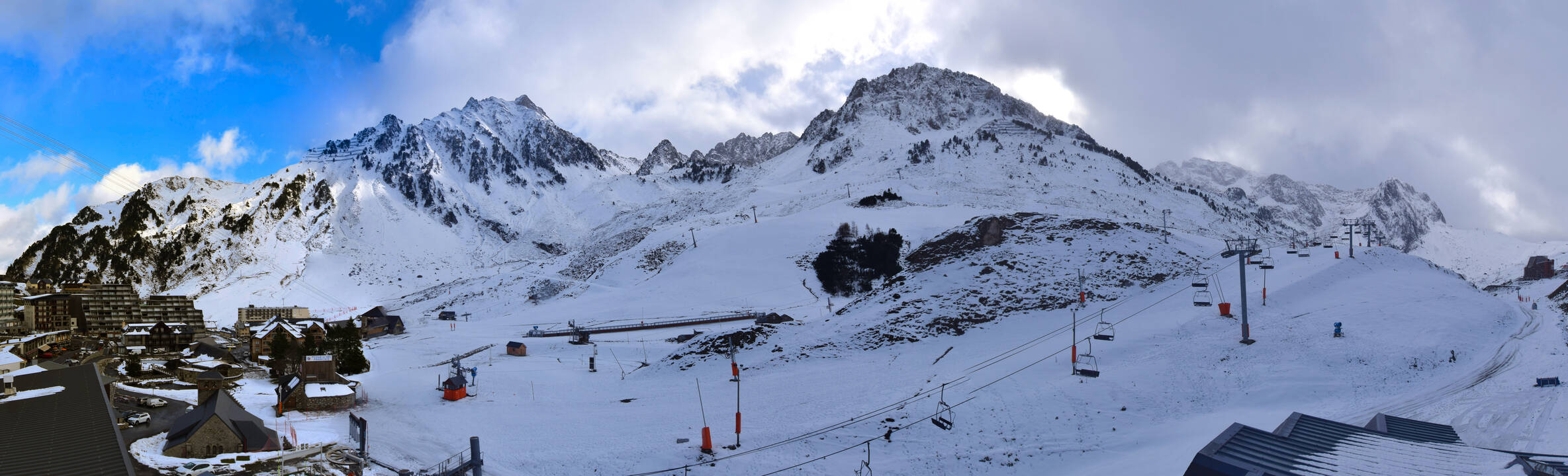 La Mongie Village - Webcam Grand Tourmalet 